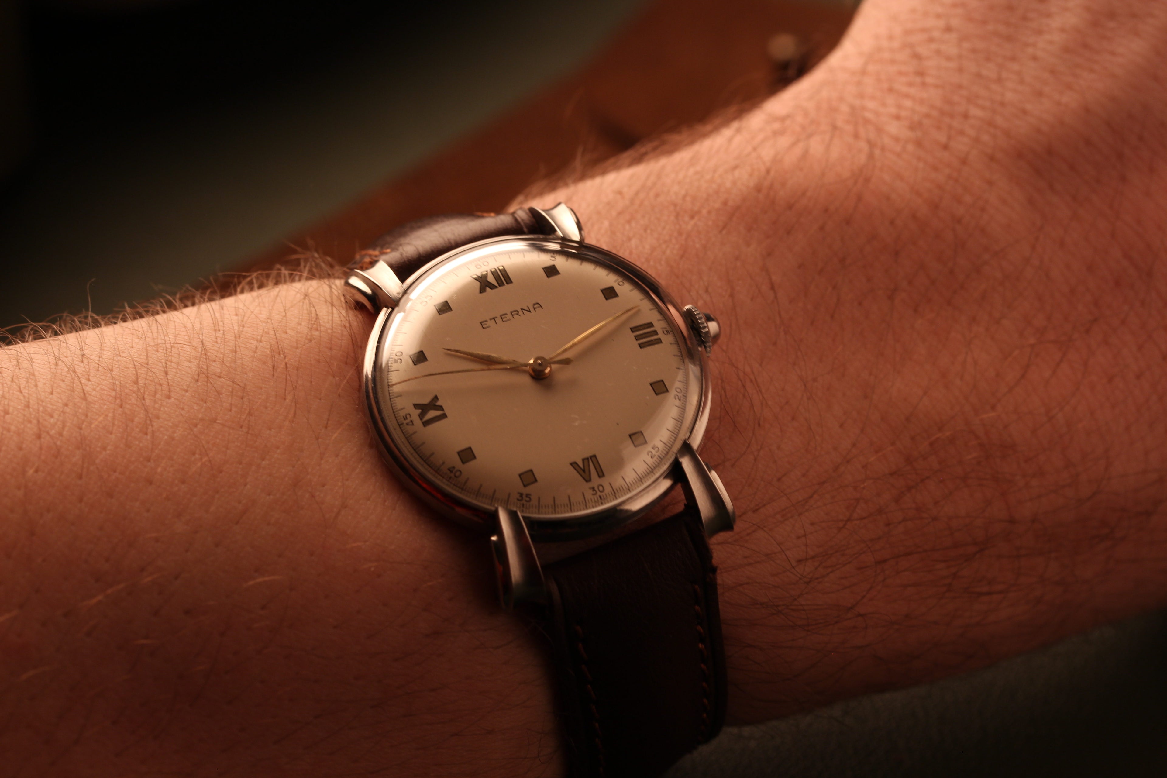 1950s Eterna Sculpted Lugs