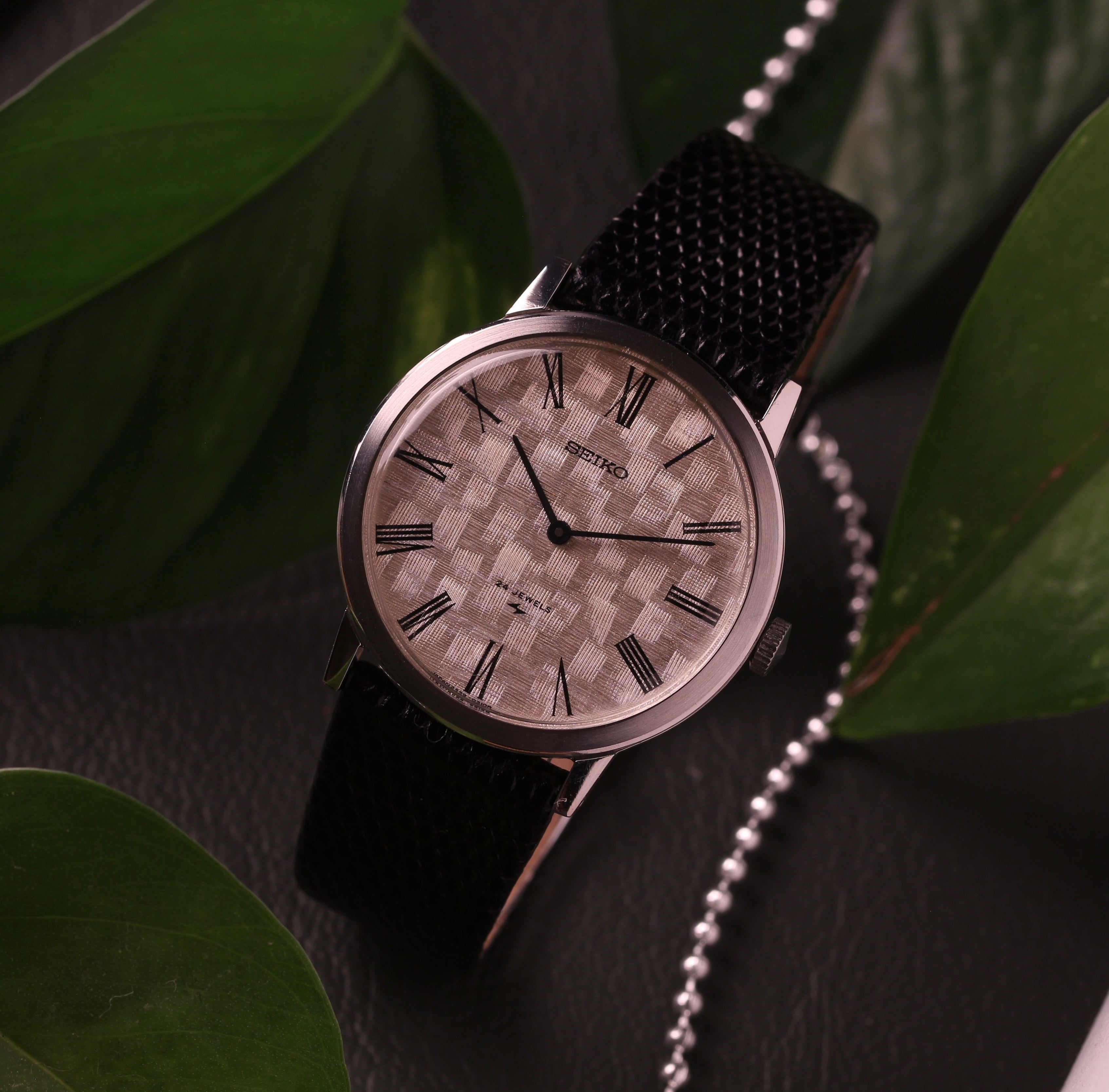 1970s Seiko Chariot - Linen Dial – Meyran Vintage