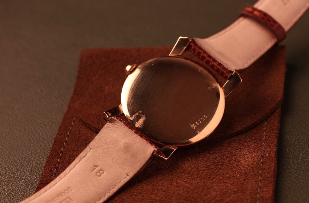 1950s 18k Eska - Sculpted Lugs